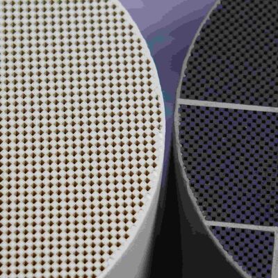 購入 90% 効率の触媒コーティングされた DPF で都市バスの排気ガスをアップグレード オンライン製造