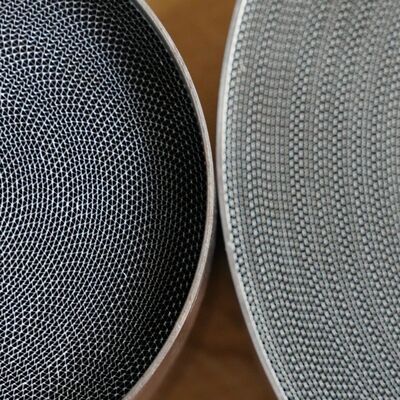 購入 高表面面積と波紋型薄膜構造 効率的な触媒堆積のための金属基板 オンライン製造