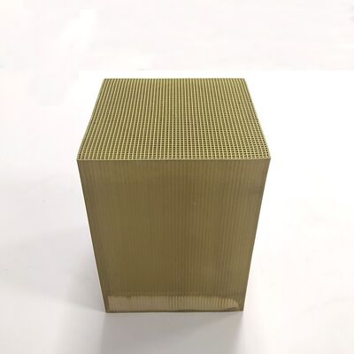 買う 複数の触媒配合、複数のセル密度オプション、軽負荷ディーゼル車用選択的触媒還元触媒 オンライン製造