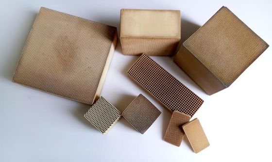 購入 一酸化炭素の200cpsi COの取り外しの触媒の触媒作用の酸化 オンライン製造