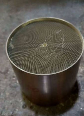 購入 自動車プラチナ金属の一枚岩的組織の触媒の網 オンライン製造