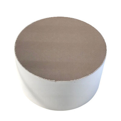 購入 ディーゼル酸化DOC触媒のユーロ3 III 4 5 6ディーゼル車のトラックのためのHC COの取り外し オンライン製造