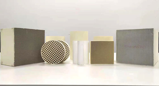 購入 エンジンのディーゼル排気微粒子フィルターDpfのユーロ2 3 4 5 6 DOCのPocの触媒コンバーター オンライン製造