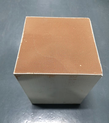 購入 発電機セットのためのCOの取り外しをきれいにする普遍的なDOCのディーゼル酸化触媒 オンライン製造