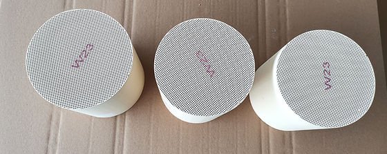 購入 ユーロ5のPOC GPFの触媒のppfのガソリン機関の蜜蜂の巣の製陶術の基質 オンライン製造