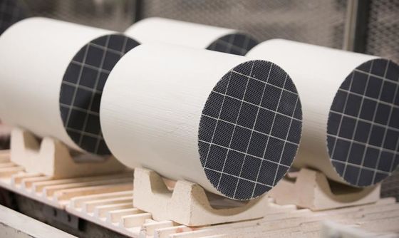 購入 エンジンの排気DPFディーゼル微粒子フィルター ユーロ6のユーロ5のDpfフィルター オンライン製造