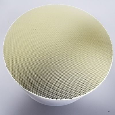 購入 EU5/EU6 ディーゼル SCR カタライザー 商用車と乗用車におけるNOx削減 オンライン製造